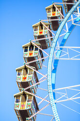 Deutschland, München, Riesenrad auf dem Oktoberfest - MMAF00054