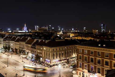 Poland, Warsaw, old town and new town at night - CSTF01272