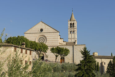 Italien, Umbrien, Assisi, Basilika di Santa Chiara - LBF01572