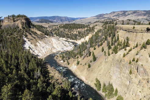 USA, Yellowstone-Nationalpark, Yellowstone-Fluss - FOF08969