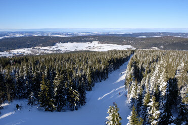 Deutschland, Bayern, Fichtelgebirge, Skipiste, Ochsenkopf, Blick vom Asenturm - SIEF07308