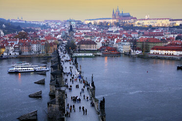 Czechia, Prague, cityscape with Charles Bridge at dusk seen from above - DSGF01514