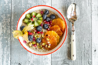 Superfood breakfast with porridge, amaranth, various fruits and pistachios - SARF03231