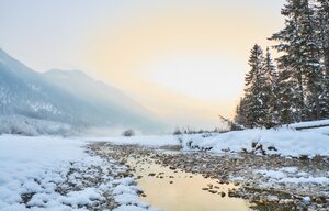 Germany, Bavaria, Vorderriss, Isar Valley in winter - MRF01704