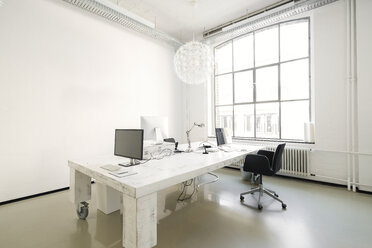 Interior of a modern agency office - SBOF00373