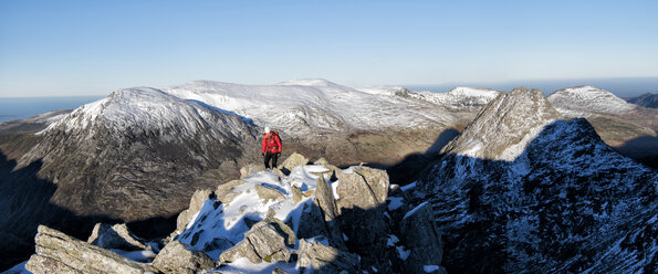 Großbritannien, Nordwales, Snowdonia, Ogwen, Glyder Fawr, Bergsteiger - ALRF00854