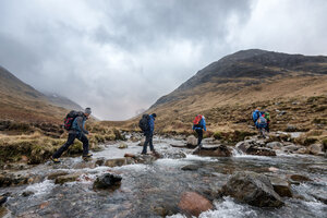 UK, Scotland, Glencoe, trekking at Sron na Lairig - ALRF00857