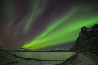Iceland, scenery with Aurora Borealis - EPF00398