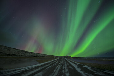 Iceland, scenery with Aurora Borealis - EPF00399