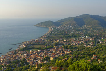 Italien, Kampanien, Provinz Salerno, Nationalpark Cilento, Castellabate - LBF01601