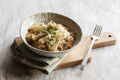 Dinkelrisotto mit Schwarzwurzeln, Pinienkernen und Parmesan - EVGF03169