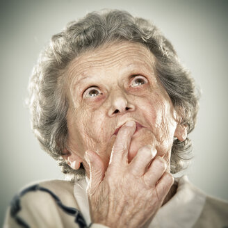Portrait of an elderly lady - ZOCF00200