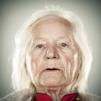 Portrait of an elderly lady - ZOCF00201