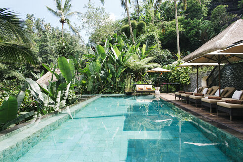 Indonesia, Bali, tropical swimming pool - JUBF00217