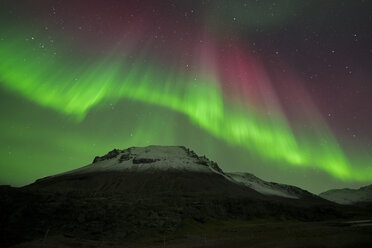 Island, Landschaft mit Aurora Borealis - EPF00411