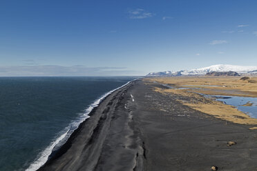 Iceland, Vik, westward view from Dyrholaey - MELF00175