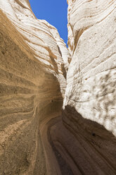 USA, New Mexico, Pajarito Plateau, Sandoval County, Kasha-Katuwe Tent Rocks National Monument, Slot Canyon - FOF09191