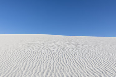 USA, New Mexico, Chihuahua-Wüste, White Sands National Monument, Wüstendüne - FOF09205