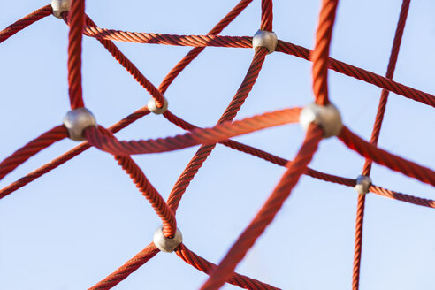 Red climbing net - WDF03993