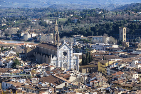 Italien, Florenz, Basilica di Santa Croce von oben gesehen, lizenzfreies Stockfoto