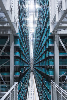 Modern automatized high rack warehouse - DIGF02327