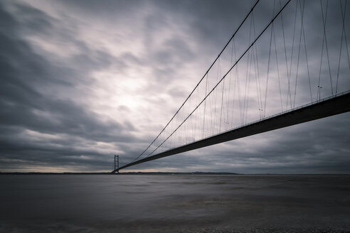 UK, England, Kingston upon Hull, Humber-Brücke - SMAF00740