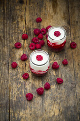 Two glasses of raspberry mascarpone mousse - LVF06073