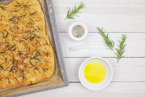 Focaccia auf dem Backblech - GWF05195