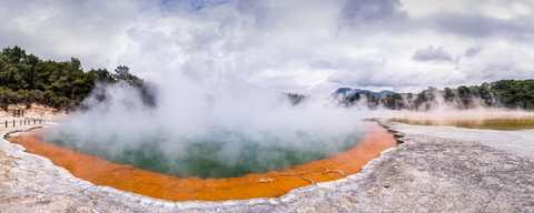 Neuseeland, Rotorua, Wai-O-Tapu Thermal Wonderland, Champagne Pool, lizenzfreies Stockfoto