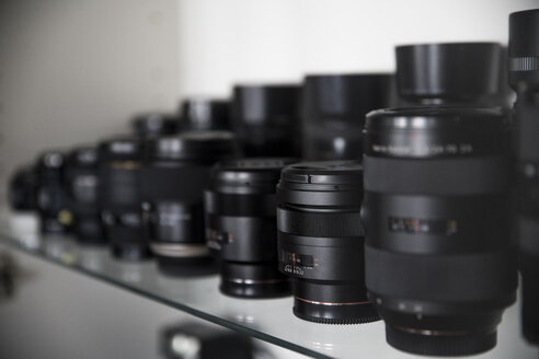 Collection of lenses for reflex cameras - CHPF00401