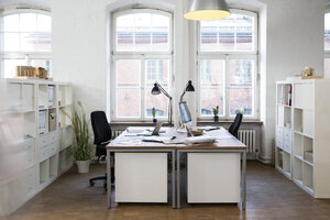 Leeres Büro - FKF02238