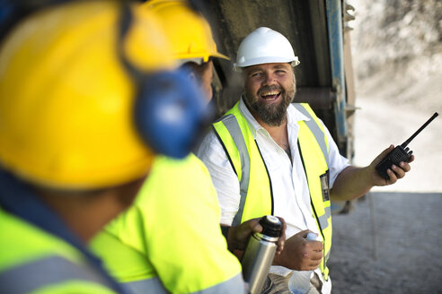 Quarry workers wearing protective clothing - ZEF13780