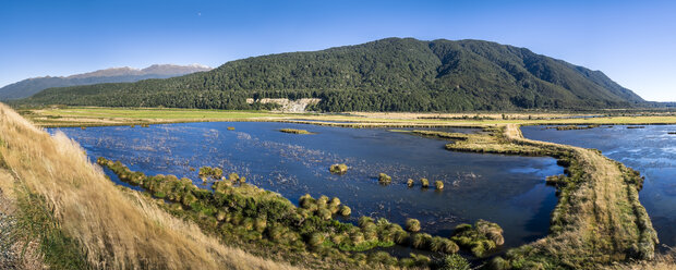 Neuseeland, Südinsel, Southern Scenic Route, Fiordland National Park, Rohata Wetlands - STSF01238