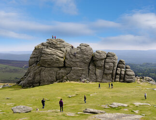 UK, Haytor Vale, Haytor Rocks at Dartmoor National Park - SIE07431