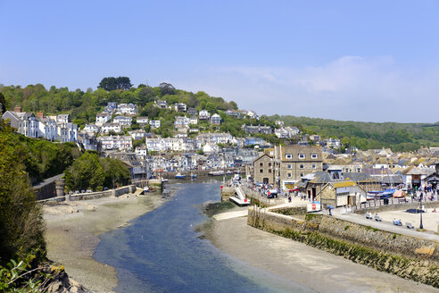 UK, England, Cornwall, Looe, Blick auf den Fluss Looe - SIEF07441