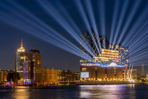 Germany, Hamburg, Elbphilharmonie with laser show - KEBF00575