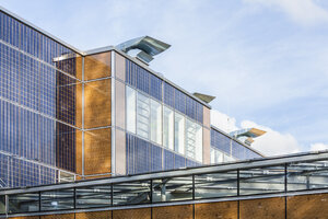 Deutschland, Geislingen an der Steige, energieeffiziente Sanierung eines Schulgebäudes - WDF04046