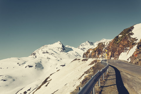 Schweiz, Poschiavo, Berninapass im Morgenlicht, lizenzfreies Stockfoto