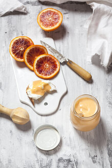 Momenade blood orange curd in a glass - SBDF03238