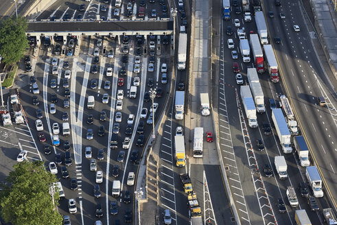 USA, New Jersey, rush hour traffic at Fort Lee in the morning, aerial view - BCDF00286