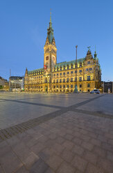 Germany, Hamburg, view to town hall in the evening - RJF00712