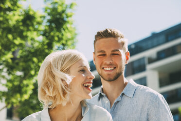 Portrait of happy couple - CHAF01923