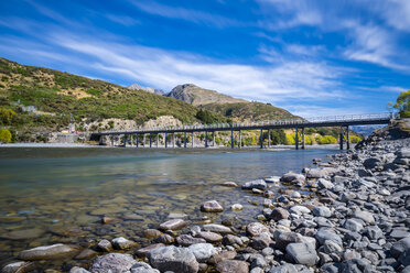 Neuseeland, Südinsel, Region Canterbury, Arthur's Pass National Park, Waimakairi River, Mt. White Bridge - STSF01275