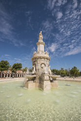 Spanien, Madrid, Springbrunnen-Denkmal in Aranjuez, Berühmtes Königsdorf - DHCF00116