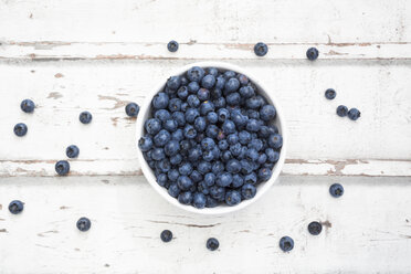 Bowl of blueberries on white wood - LVF06247
