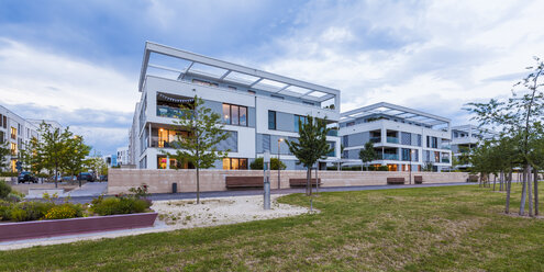 Germany, Heidelberg, Bahnstadt, passive house development area in the evening - WDF04076