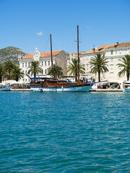 Kroatien, Dalmatien, Adriatisches Meer, Altstadt von Trogir, UNESCO-Weltkulturerbe - AMF05417