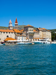Kroatien, Dalmatien, Adriatisches Meer, Altstadt von Trogir, UNESCO-Weltkulturerbe - AMF05419