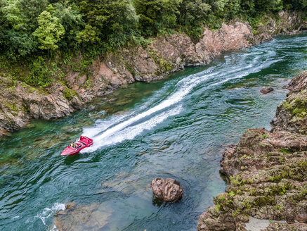 Neuseeland, Südinsel, Westküste, Motorboot auf dem Buller River - STSF01293