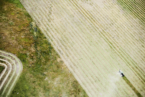 USA, Contour farming with tractor in Eastern Colorado stock photo